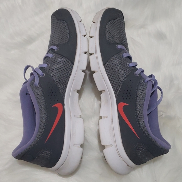 Nike flex comfort athletic sneakers - Picture 3 of 9